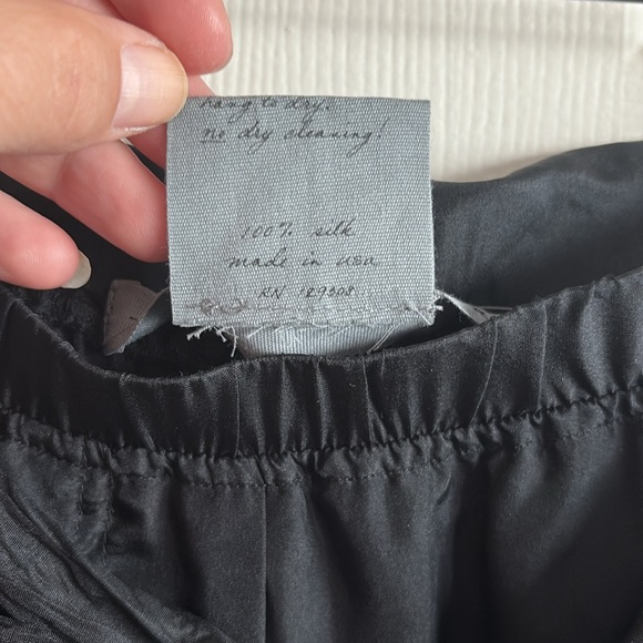 Raquel Allegra Tie Waist Elegant Black Silk Women's Pants - Picture 4 of 7